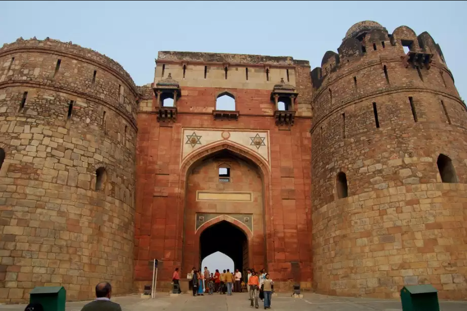 Purana Qila, Medieval History